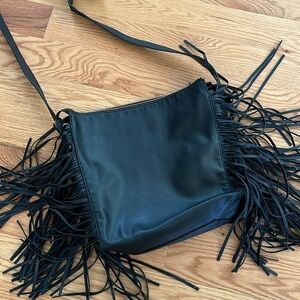 Black frill bag